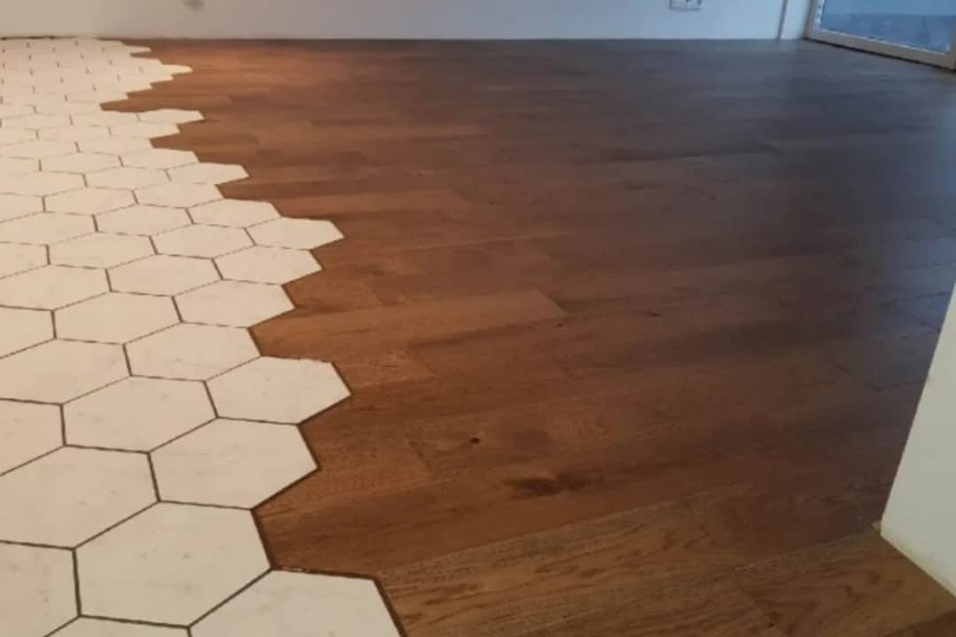 Jak połączyć kafelki z panelami bez błędów i z trwałym efektem